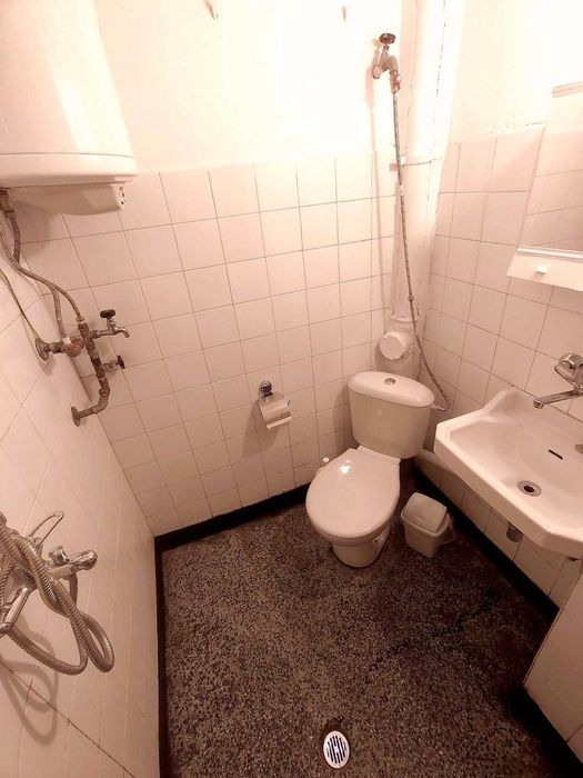 Дава се под наем Двустаен апартамент в Русе, Център - 56 кв.м за 255 € - Снимка #6