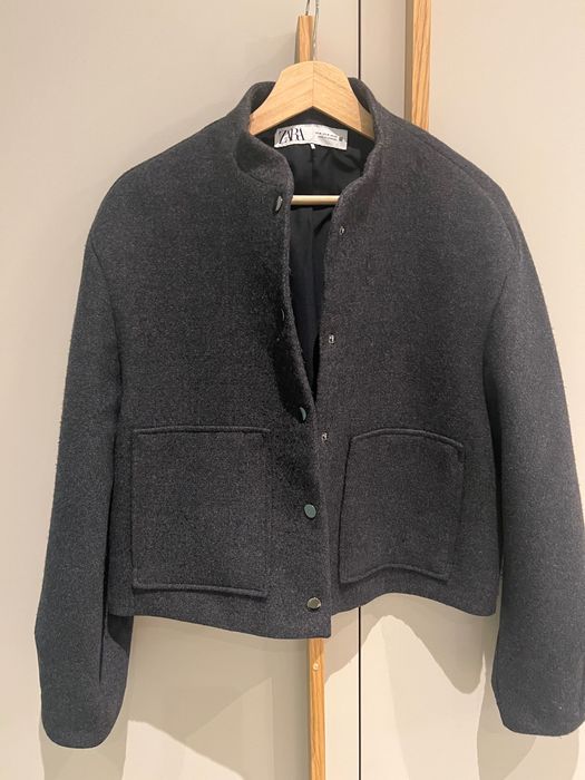 Късо палто, тип бомбър, Zara