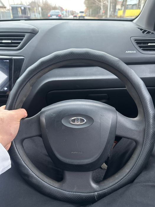 Продам руль гранта - приора