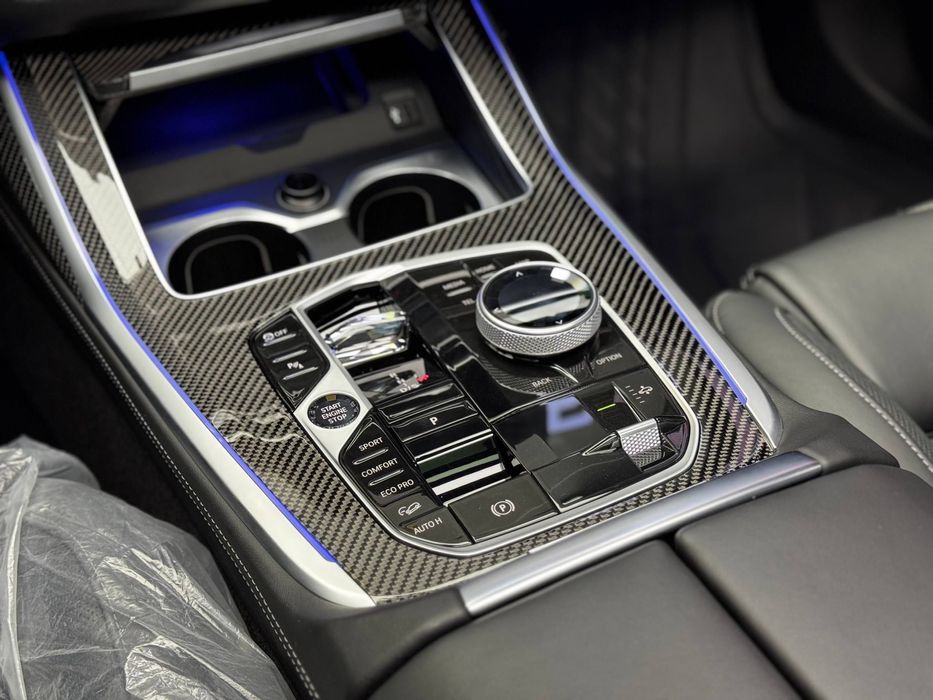 Продается Bmw X7 M60i