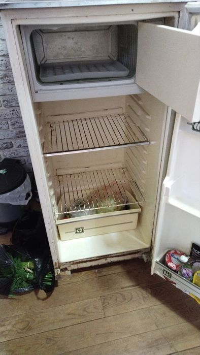 Продоётся холодильник
