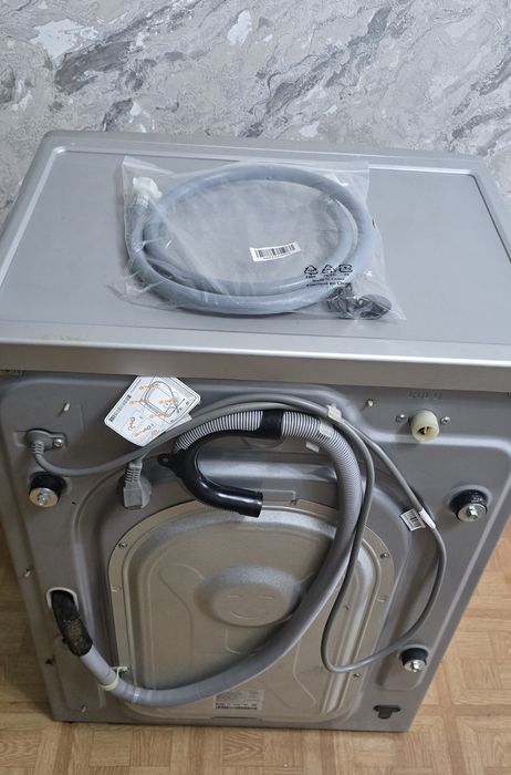 стиральная машинка 6кг Samsung WF1602YQR