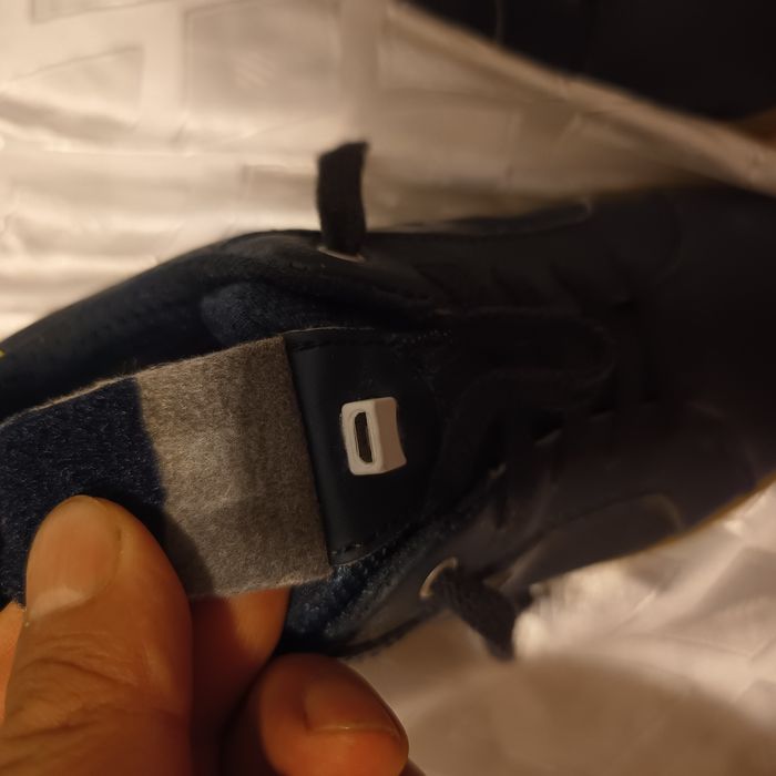 Adidași Geox pentru copi cu leduri 33