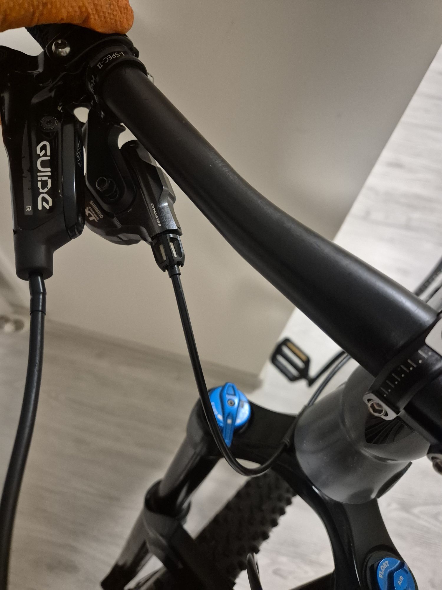 Bicicleta TREK Roscoe 8,roti 29,Fox34,XT,fr. 4 pistoane