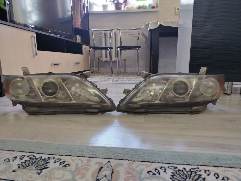 Комплект фары от тойота камри 40