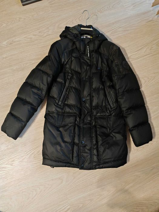 Продавам зимно яке тип парка G-star