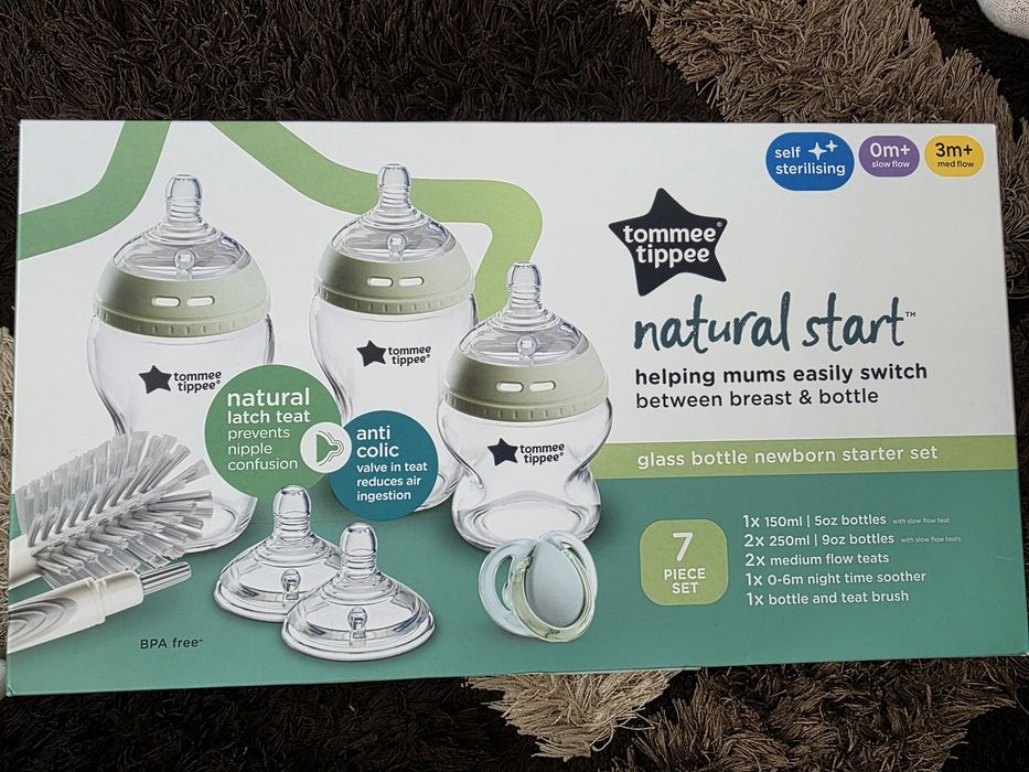Комплект стъклени шишета за новородено Tommee Tippee Natural Start
