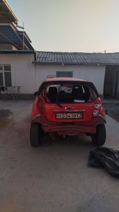 Avarenniy spark soatiladi 3000$