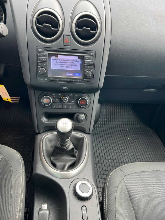 Nissan Qashqai facelift 2012 Avariat euro 5 1.6 diesel 4x4 173.000km