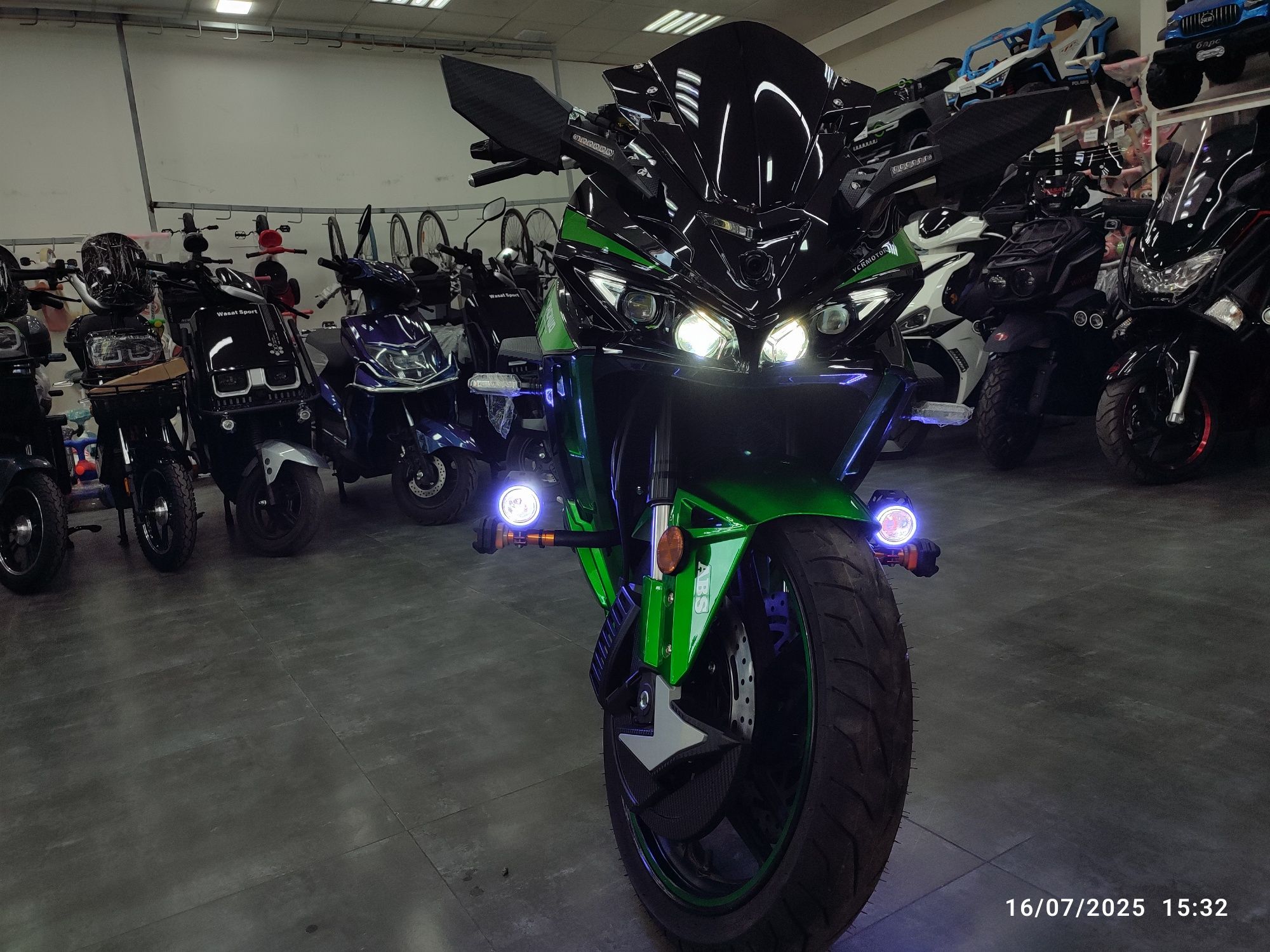 Motor sport Bayk 400cc