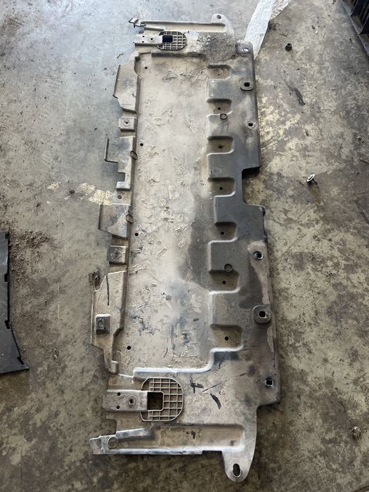 scut motor plastic opel astra k 1.6 motorina 2018