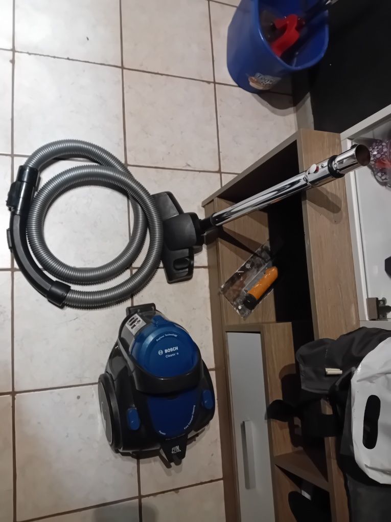 Прахосмукачка bosch