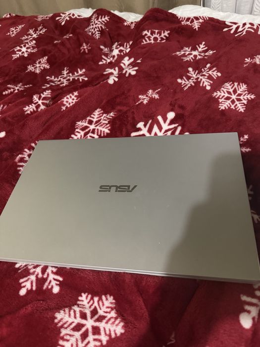 Лаптоп ASUS X515EA-BQ511W