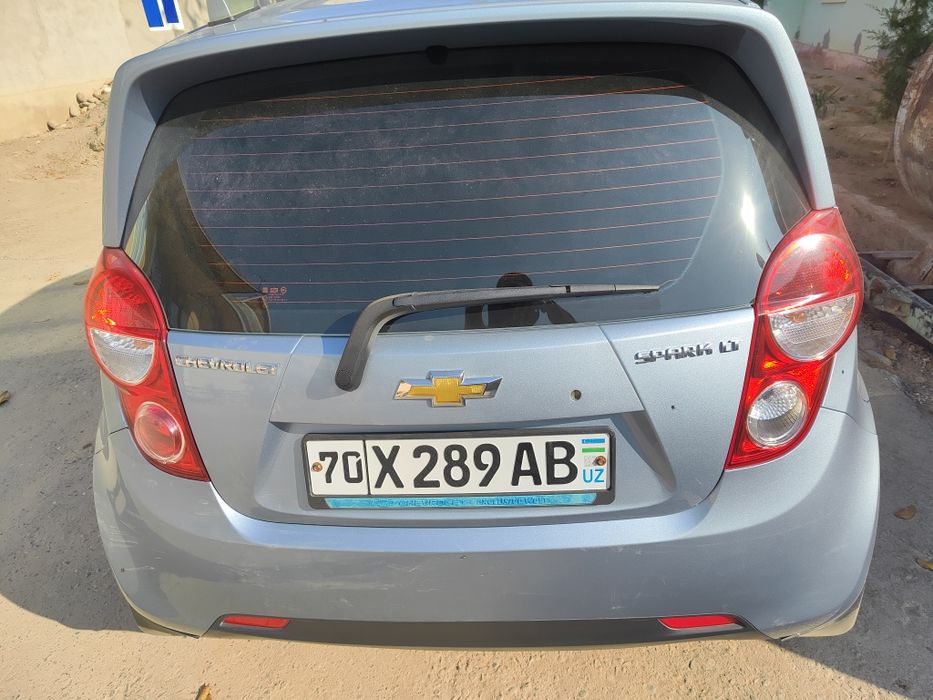 Chevrolet spark 2011