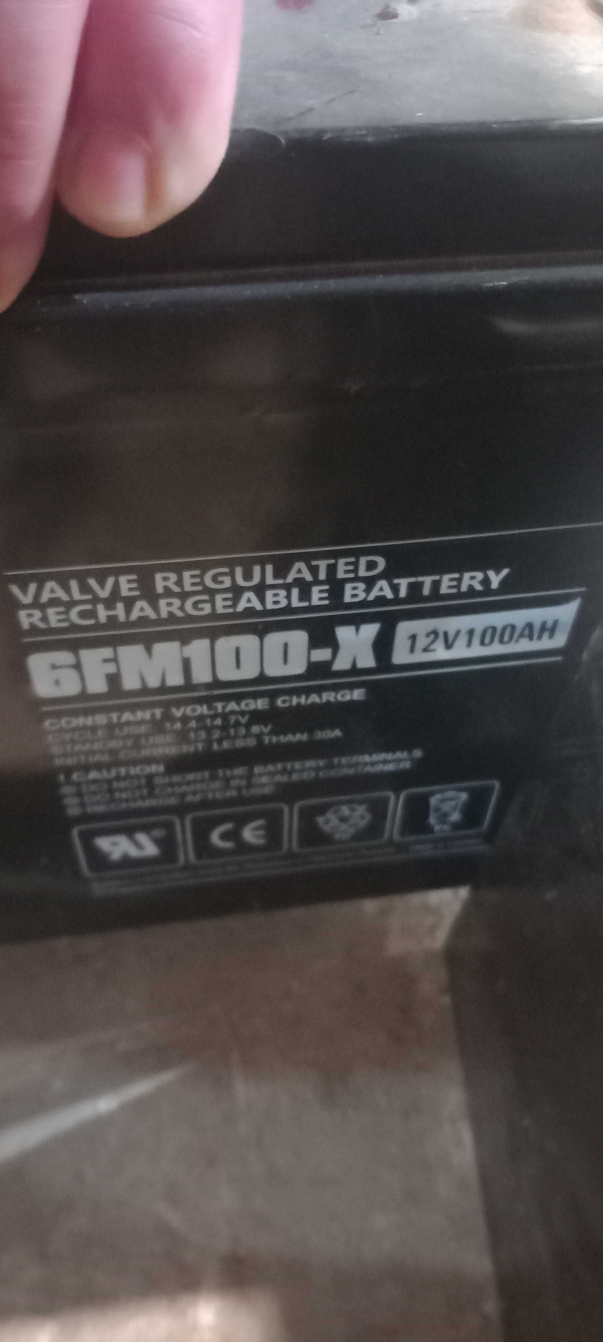 Инвертор Victron MultiPlus C 24V 1200Va със зарядно устройство