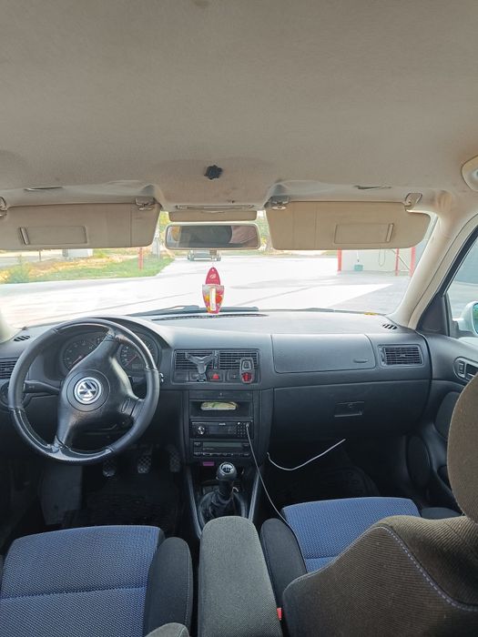 Golf 4 1.6 Benzina {AZD}