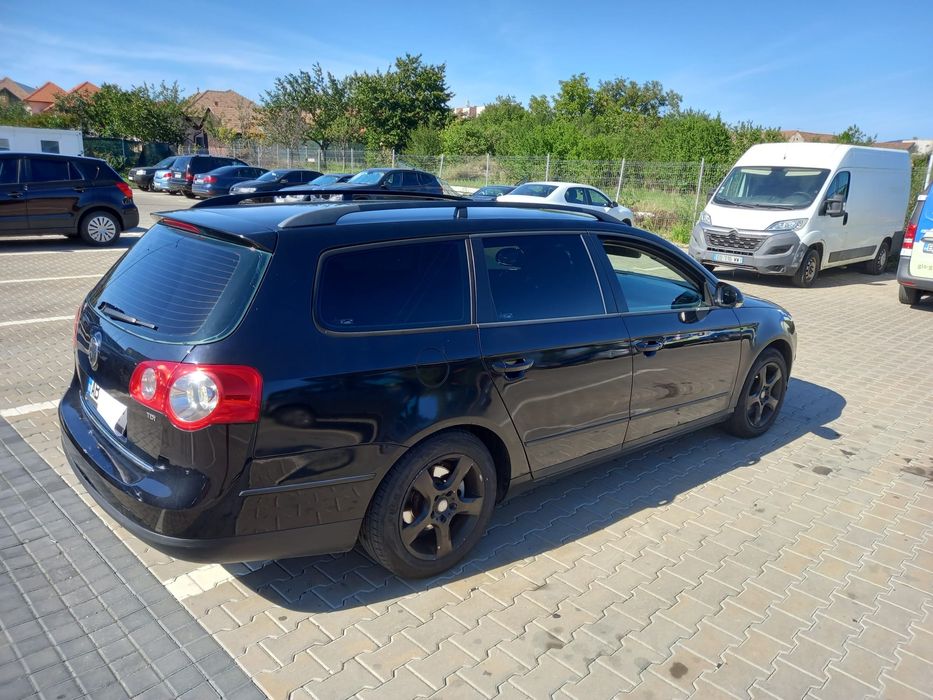 Vând Passat B 6, an 2006, 1,9 TDI, Dublu Climatronic, Km 372000,