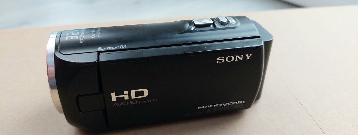 Camera video Sony HDR CX220E Black Full HD + Geanta originala Sony