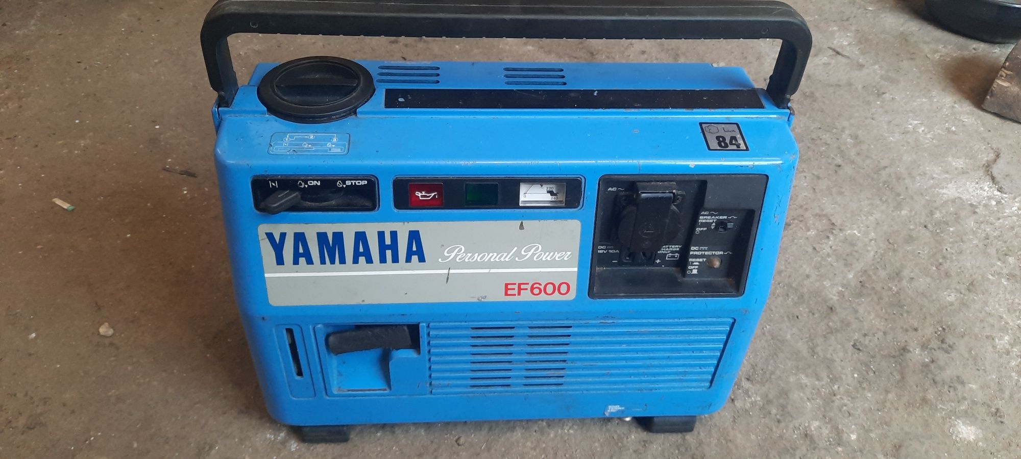 Yamaha EF 600 generator