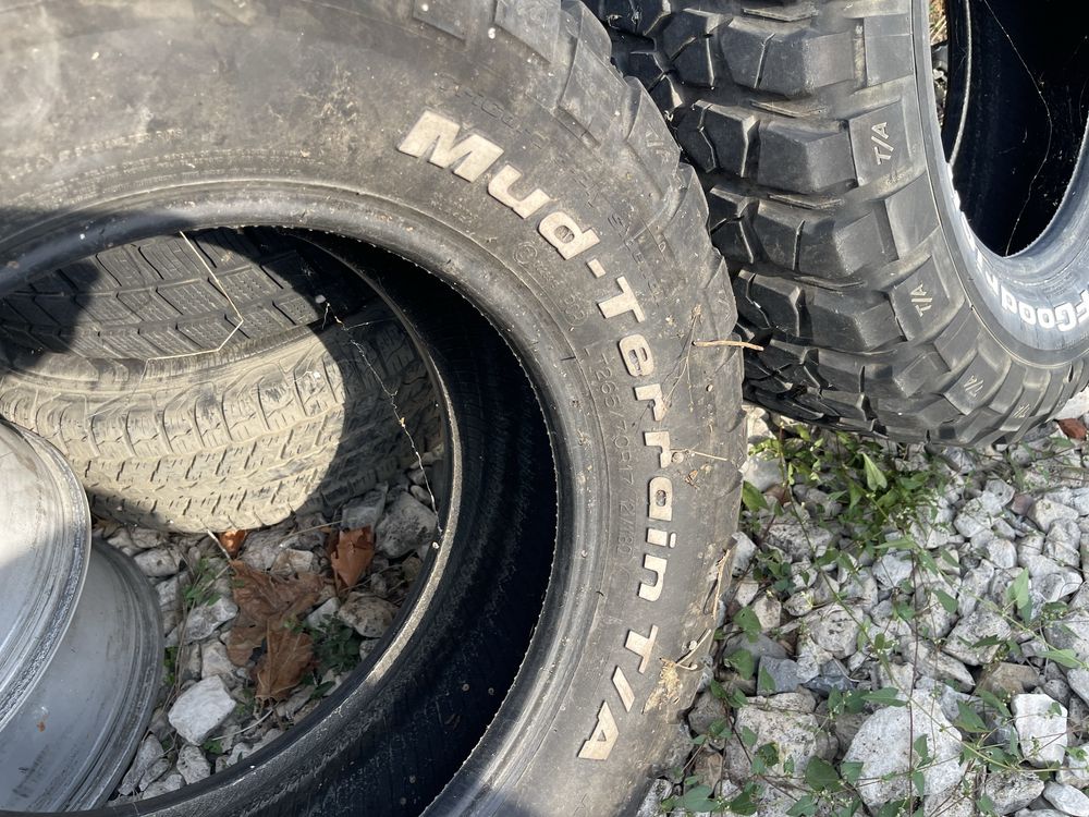 BF Goodrich 265/70R17