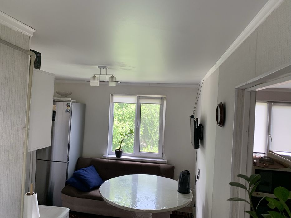 Квартира малосемейка 3 комнатный