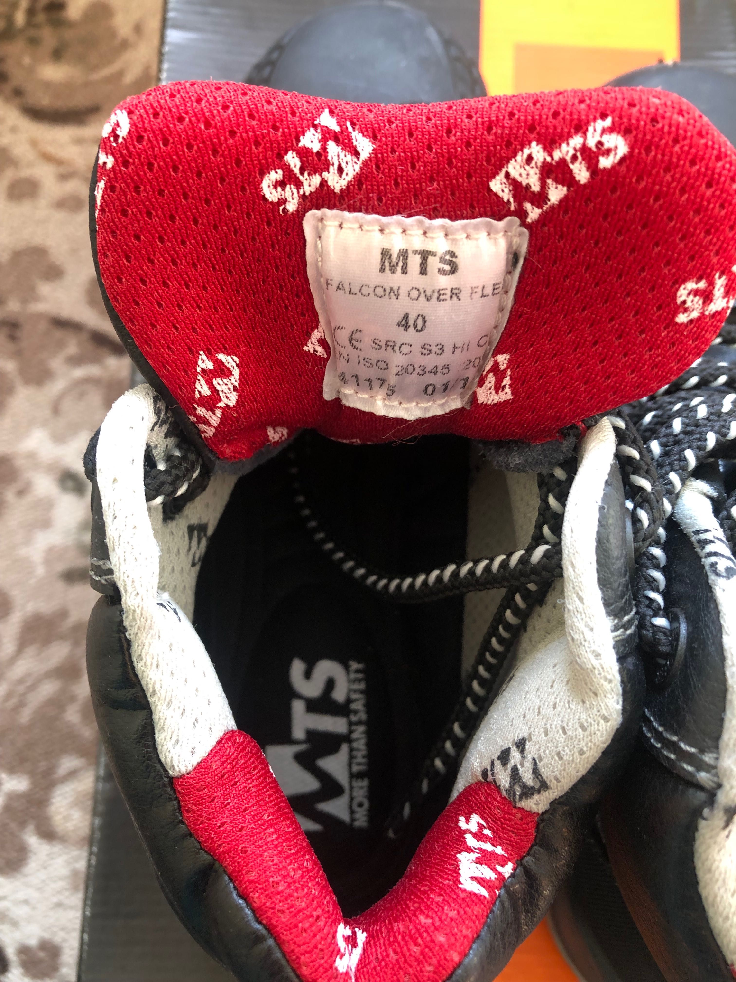 Мъжки обувки MTS с метални бомбета