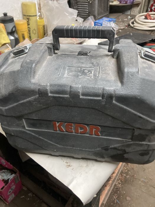 Штроборез КЕДР в отличном состоянии