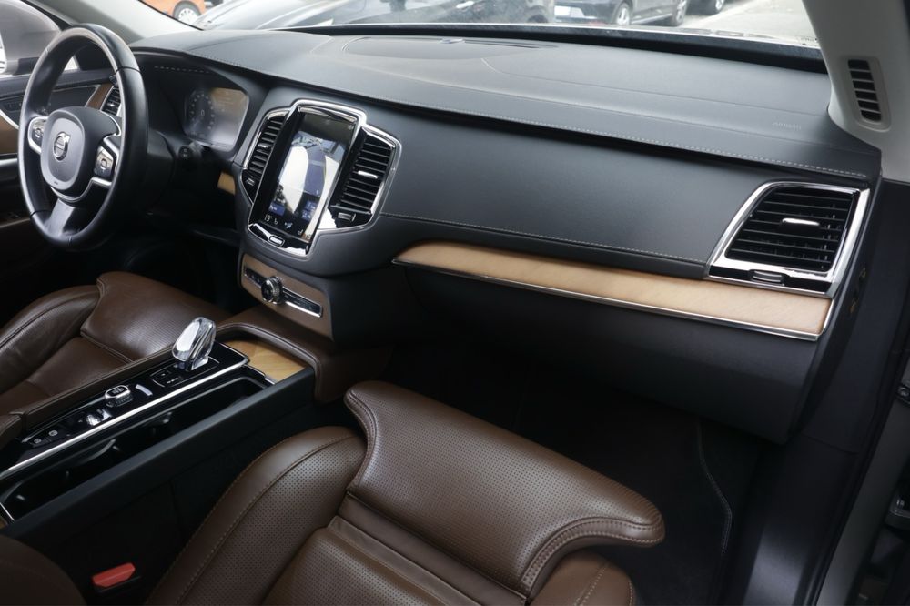 VOLVO XC90 ,2020 Inscription B5 Mild Hybrid 4x4