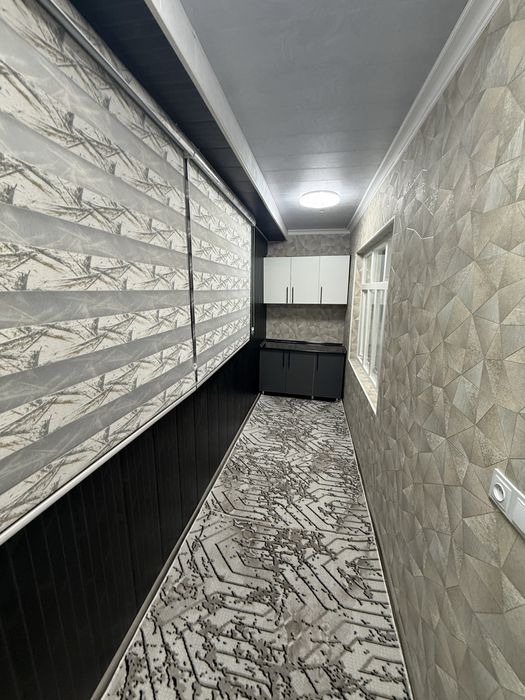 Uy sotiladi 6 mkr Aroma kafesi oldida 2 xona 1 etaj urta qatorda