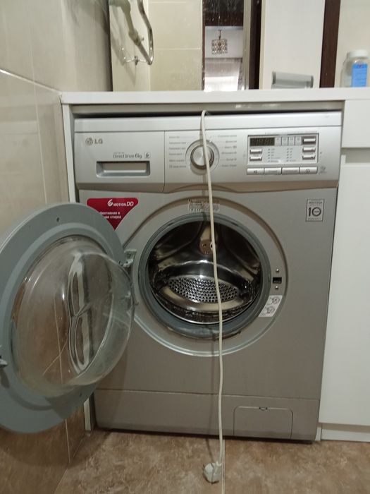 Продам стиральную машинку