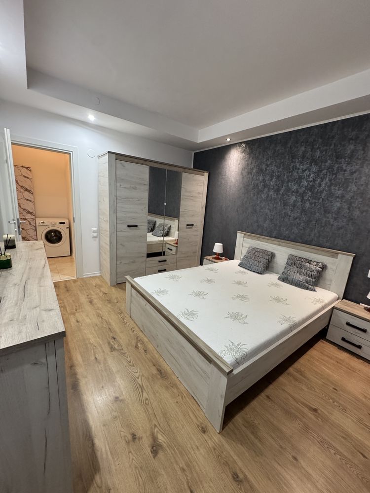 Apartament Spatios 2 camere Cosmopoli