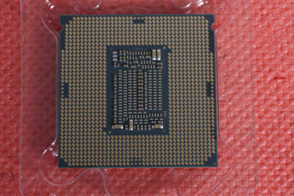 Процесор CPU Intel Core I5 8400 6core / Вкл.ДДС