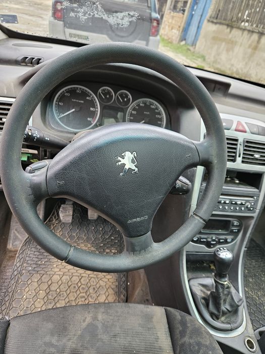 На части peugeot 307 2.0hdi 110кс.