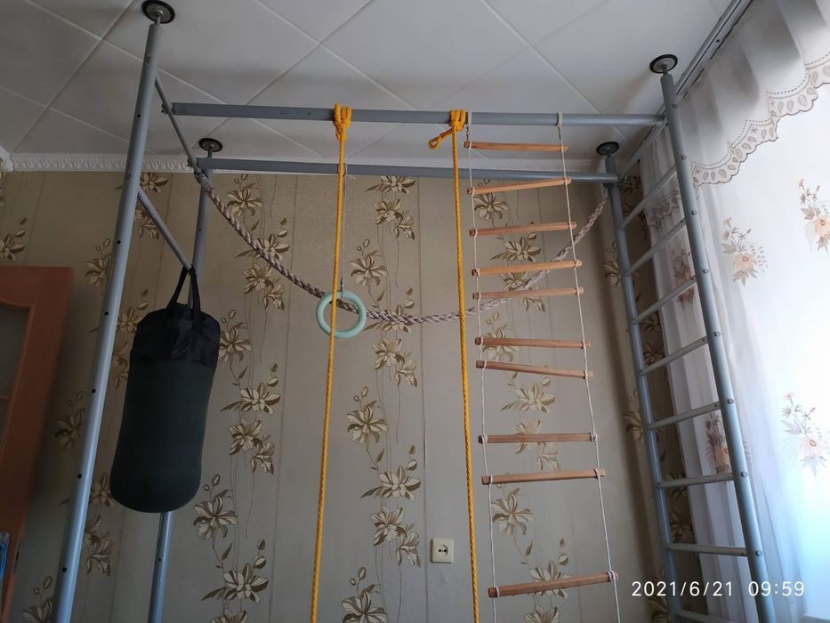 Продам шведскую стенку