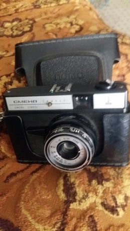 Фотоаппарат старый Советских времен.