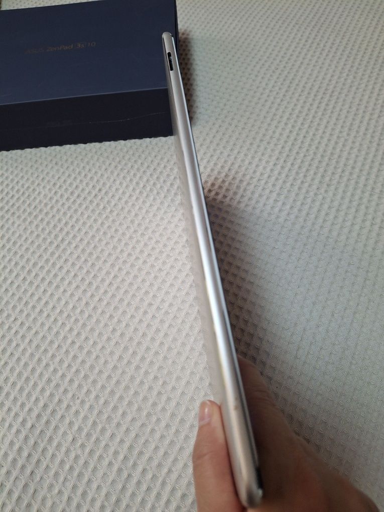 Asus ZenPad 3S 10 , 32gb,4G