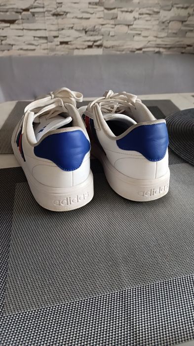 Маратонки Adidas