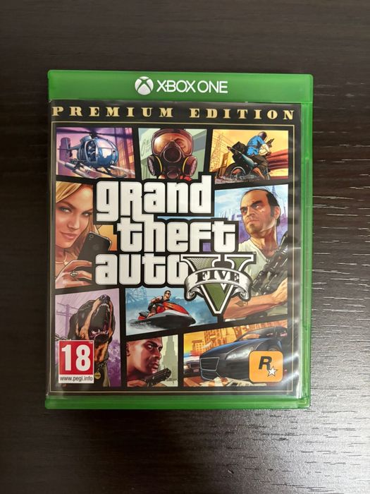 Vand joc GTA V Premium Edition