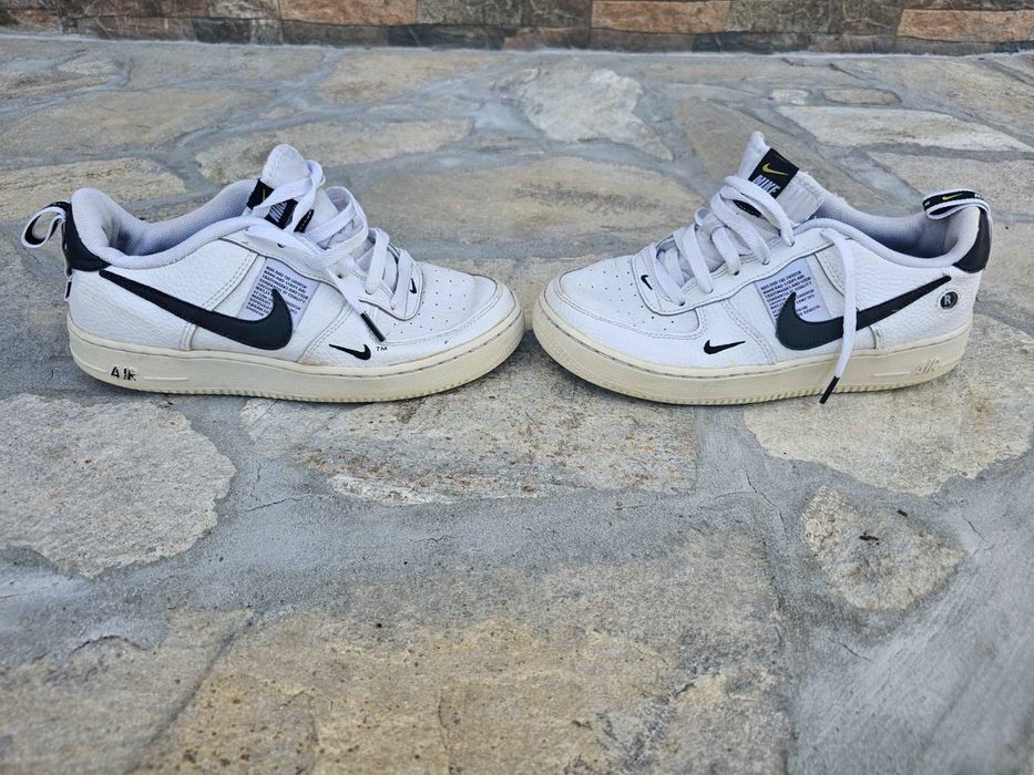 Кецове nike, levis много запазени