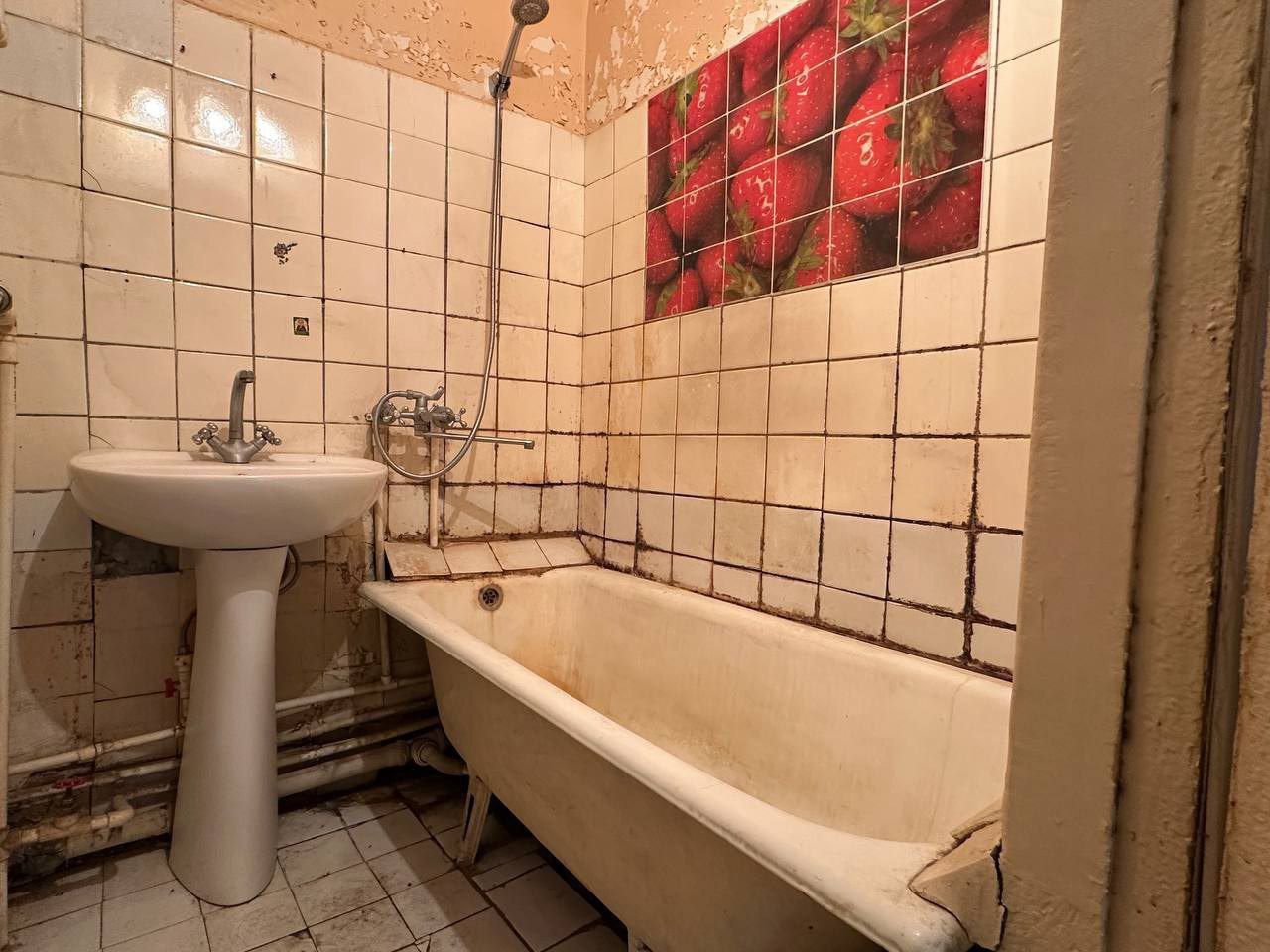Срочно продается 2х комнатная квартира, ЦУМ, Голубые купола