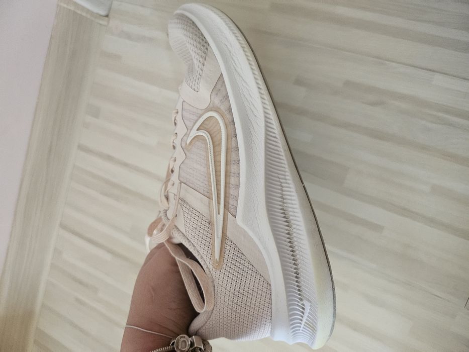 Спортни обувки Nike