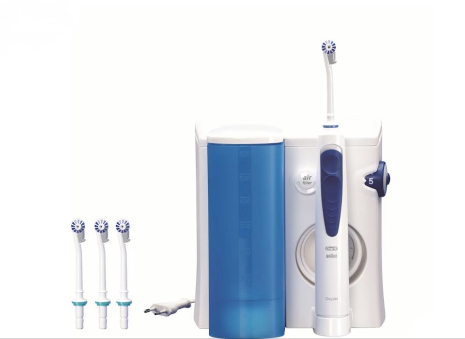 Зъбен душ Oral B