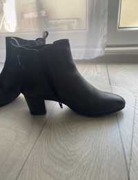 Botine negre din piele naturală, S77, cu toc 5 cm