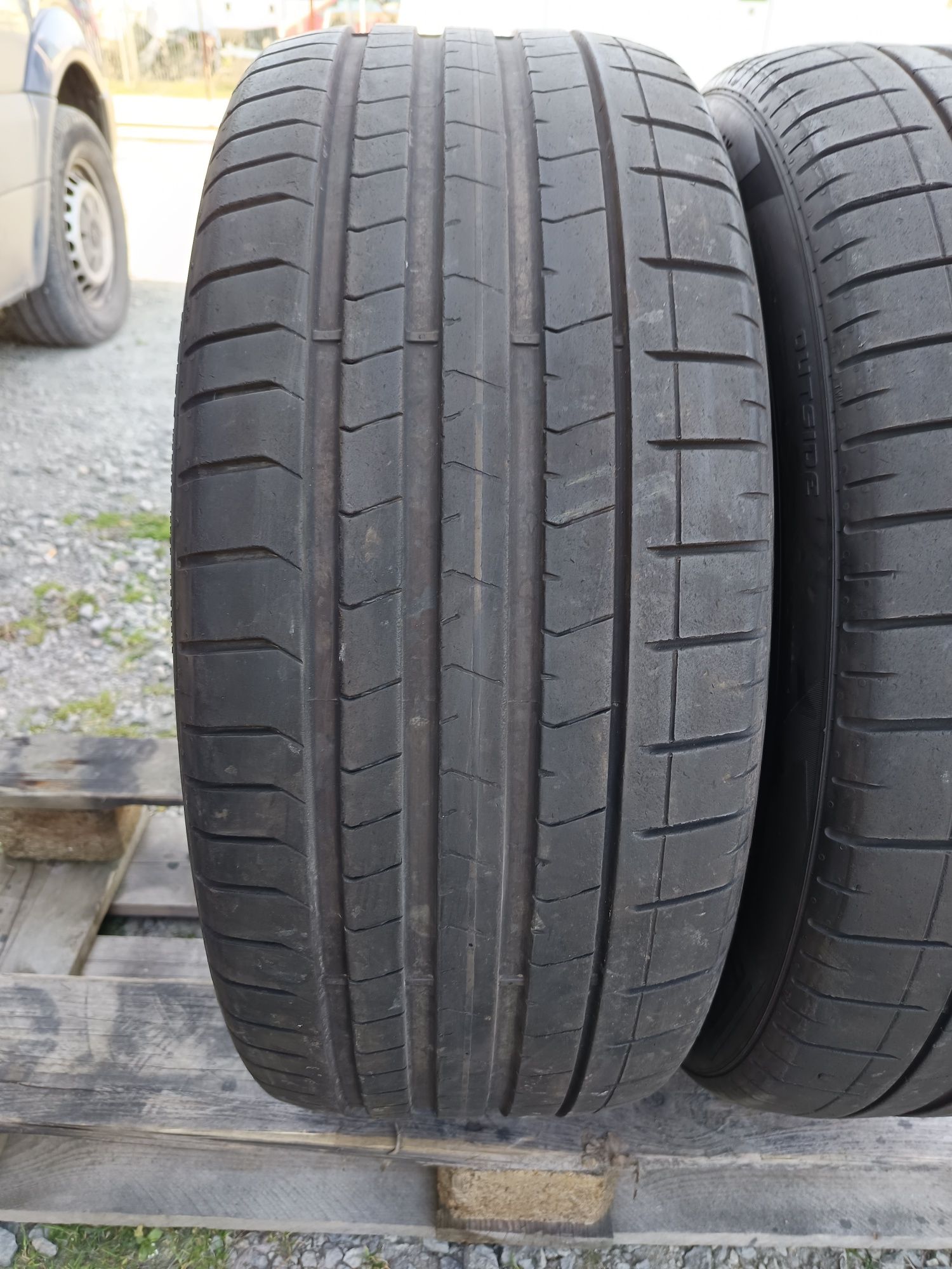 255 45 R 20 101Y PIRELLI P ZERO Дот 3720