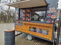 Vând Food Truck – Rulotă echipată şi autorizată. AFACERE LA CHEIE!