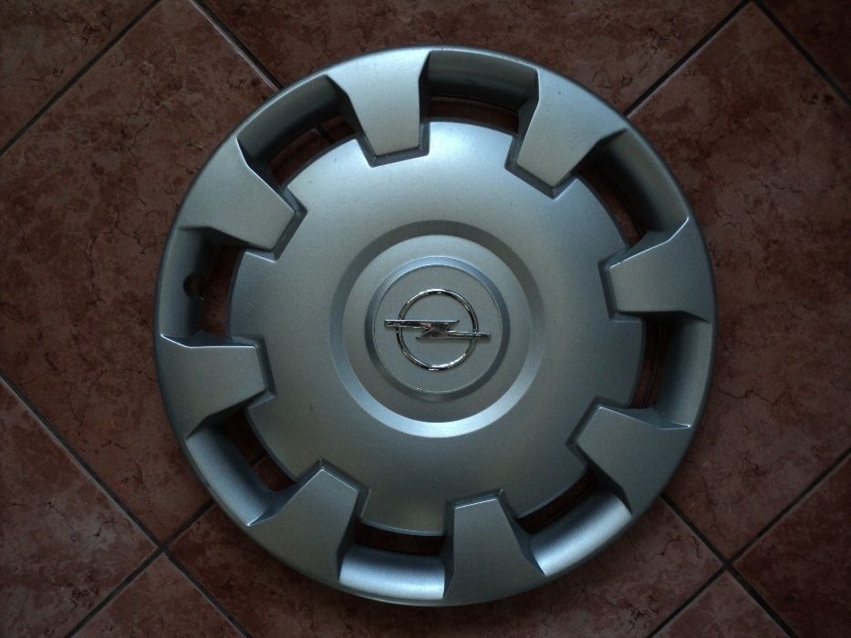 RAR !!! CAPAC OPEL ASTRA original 14 inch / 356 mm, stare foarte buna