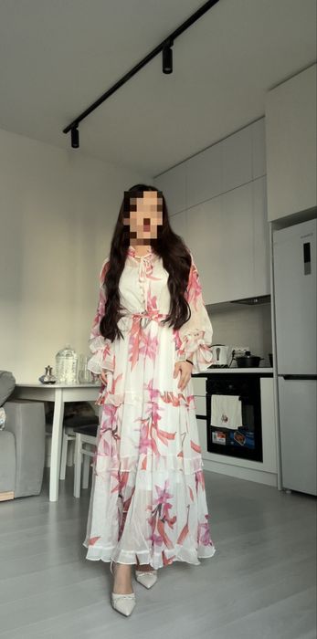 Продам платье новое 42 р