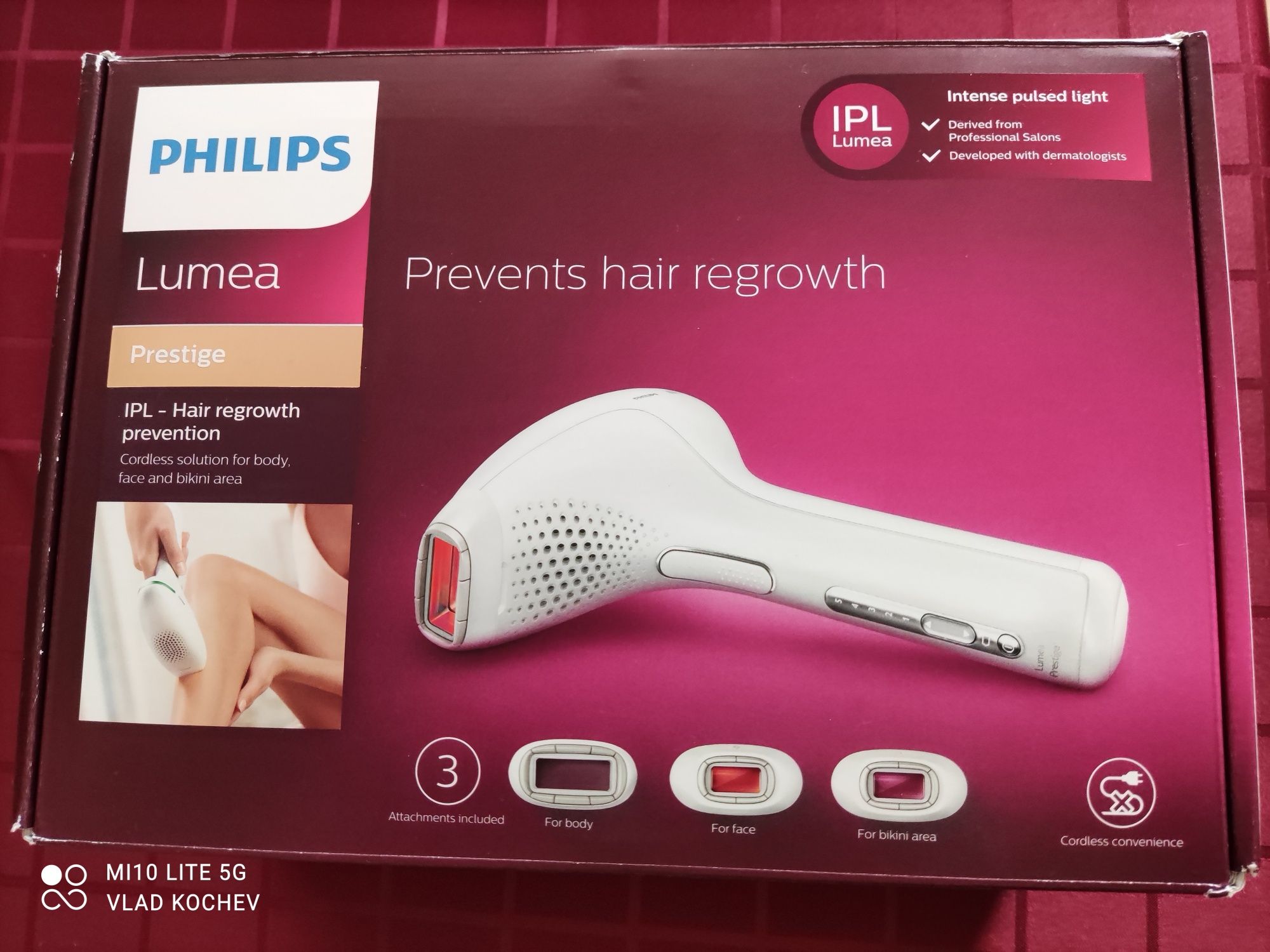 Фотоепилатор Philips Lumea Prestije SC2009