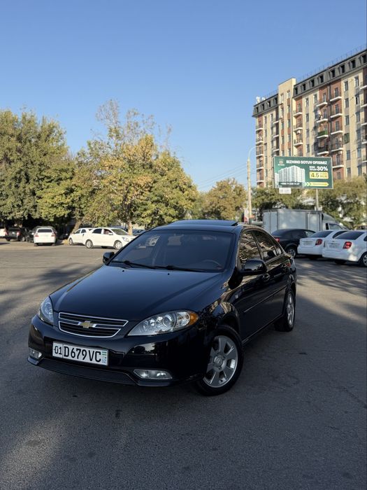 Jentra qora 2022 yil 69.000 yurgan