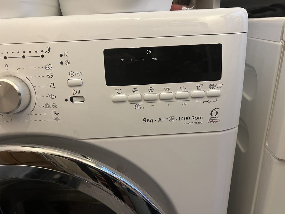 Пералня Whirpool 9 kg 1400 об. 6 Sense